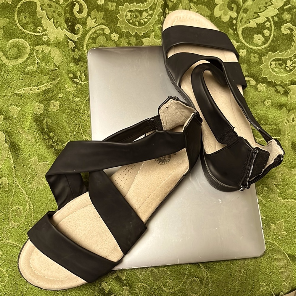 Black sandals